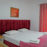 Eden Apartment