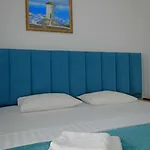Eden * Sarandë