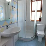 Eden * Sarandë