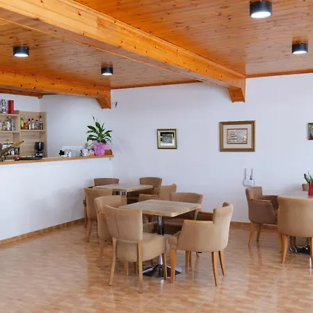 Eden Apartment Sarande