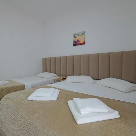 Apartment Eden Sarande