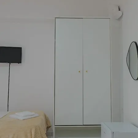 Apartment Eden
