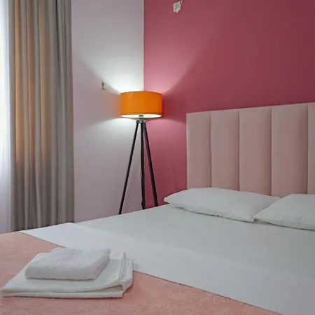Apartment Eden *